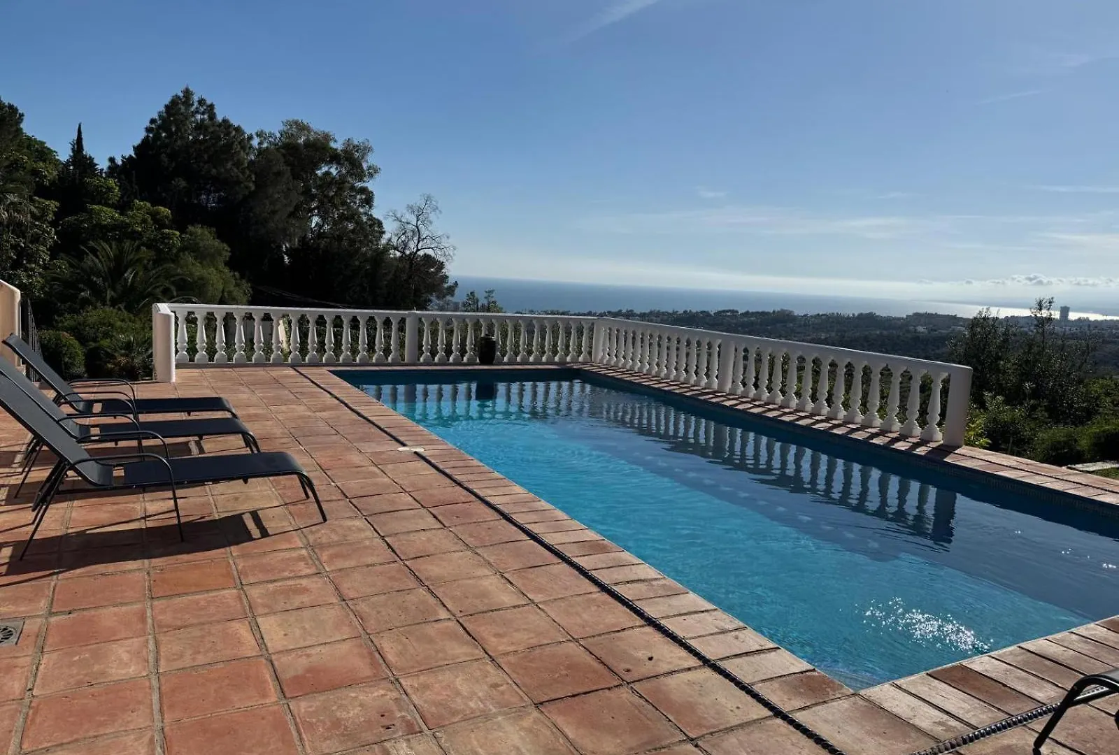 Grand Villa! With Golf & Sea View!! Marbella 0*,  Španělsko